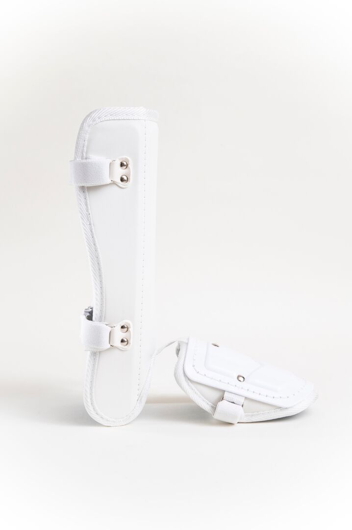 #アクセフ　#エルボーガード　#フッドガード #ホワイト　#野球 エルボーガード・フットガードセット】White/Black | 共感を